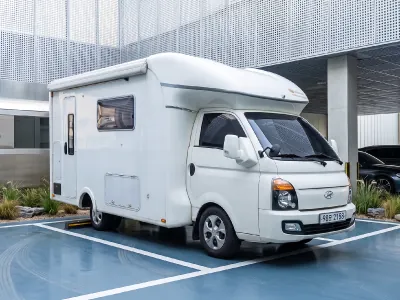 시티밴 캠핑카 외관